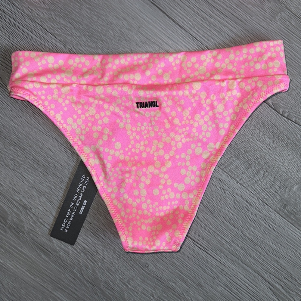 Pink Polka Dot swimsuit set. - Picture 12 of 13